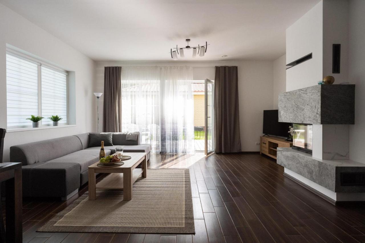 1 House Between Two Lakes Vilnius Exterior foto